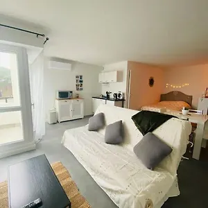 https://studio-lolivier-alpilles.fr-provencehotel.com